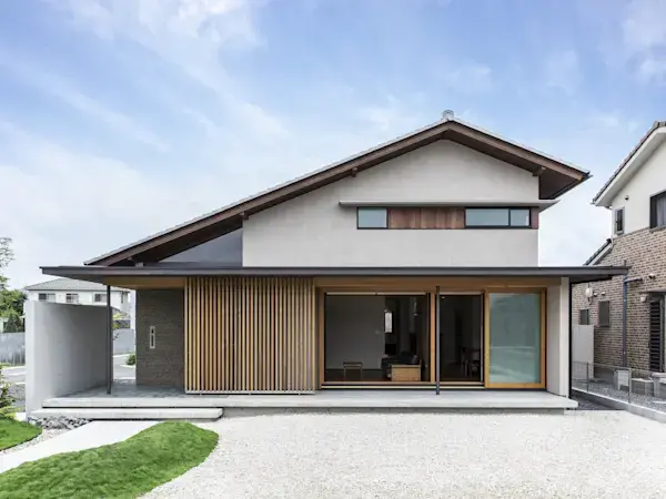 casa moderna com telhado aparente (7) (1)